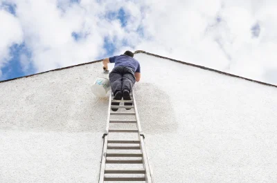 Peinture extérieure à Favières — façades et ravalement